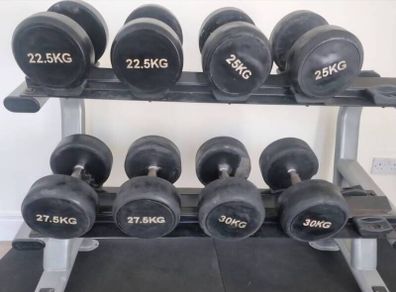 Dumbbell set
