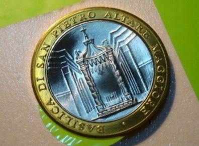 Scarce, Mint Condition, Vatican Medal, "Greater Altar, Basilica of Saint Peter"
