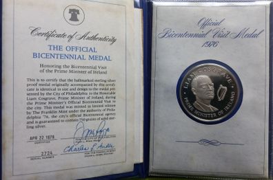 Official bicentennial medal Liam Cosgrave