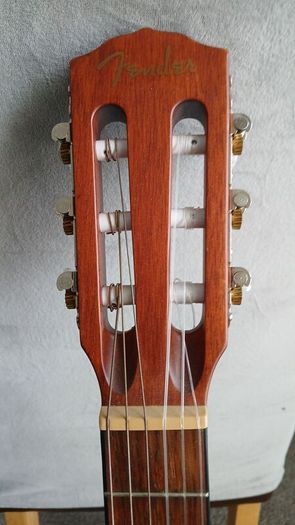 Fender ESC-110 NS Classical Guitar Nylon String