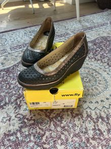 Fly London Wedge