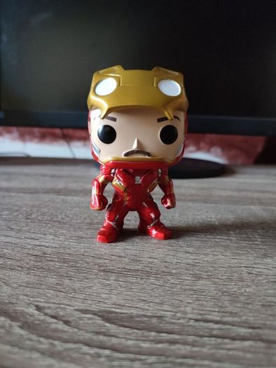 Iron Man unmasked funko pop Captain America civil war