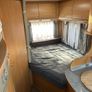 NI 2005 Renault Brstner Delfin Rear-Fixed-Bed Image 7