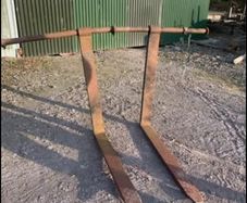 pallet forks good condition