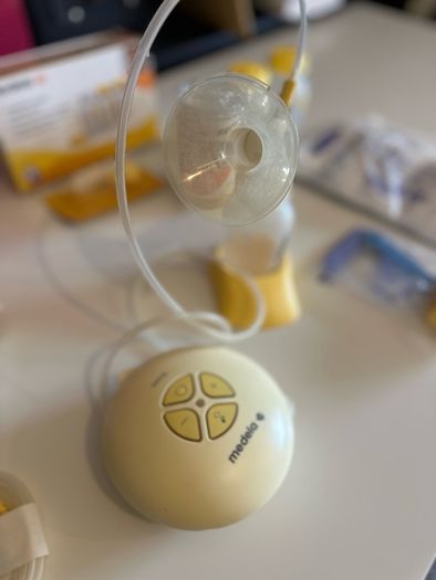 Medela Breastfeeding Bundle