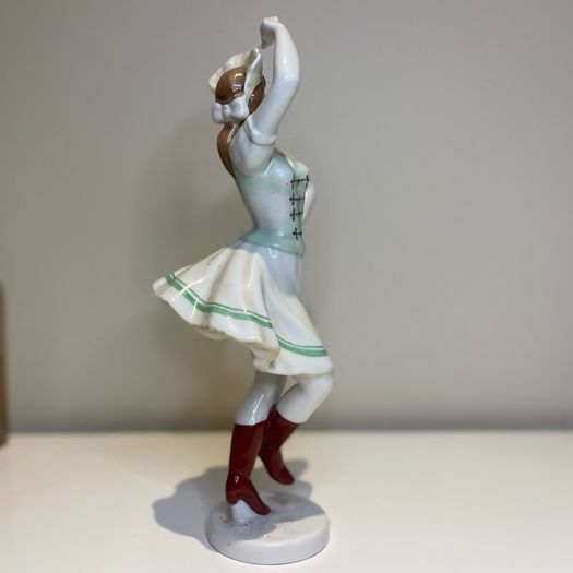 A Beautiful Hollohaza Hungarian Dancer Hand painted Porcelain Figurine