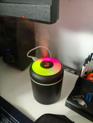 Mini RGB humidifier