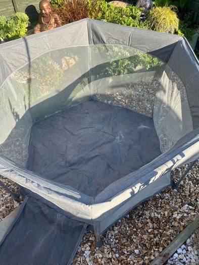 Miniuno playpen