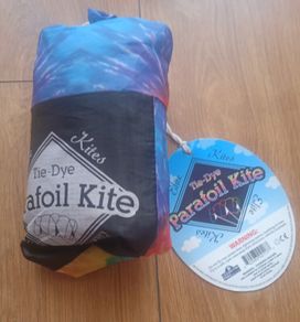 Tie dye parafoil kite