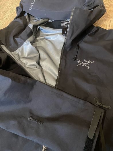 Arcteryx beta SL jacket Men's XS
