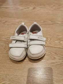 Garvalin Barefoot toddler leather shoes size 24 unisex white