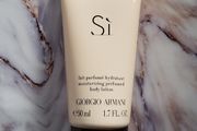 Giorgio Armani Si Moisturizing Perfumed Body Lotion - 50ml - New