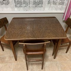 Vintage/Retro Dining Table