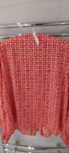 Beautiful Rowen Avenue Colourful Blouse Size Medium