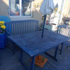 gardin table chairs and benches