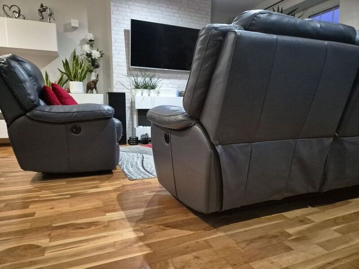3 seater power recliner and power recliner grey real lethear