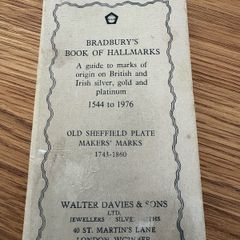Bradbury's book of hallmarks - Old sheffield plate makers' marks 1743-1860