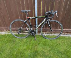 Lightweight Motion Typhoon Road Bike 700c
