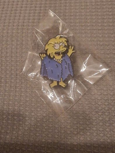Lisa Simpson Pin