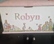 toy box