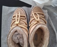 Inuikii classic low boots beige, size UK 4