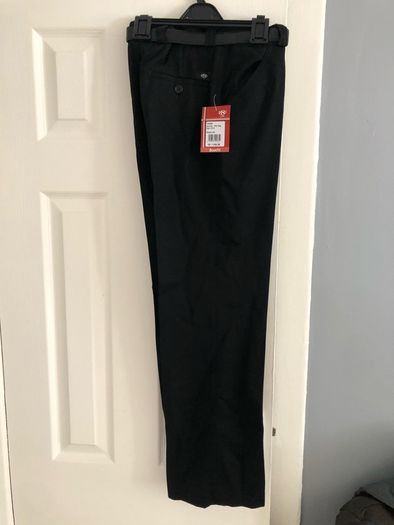 Boys BNWT trousers age 13/14 reduced
