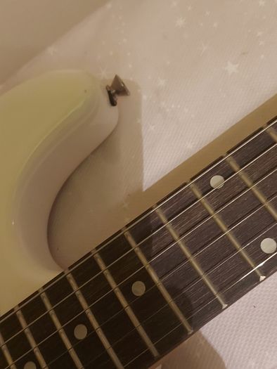 Rocktile Electric Guitar and AMP, in new condition