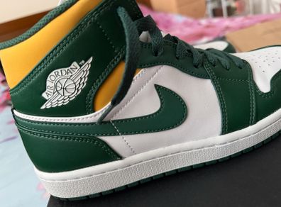 Air Jordan 1 Mid - Sonics