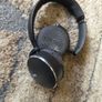 wireless headphones AKG Y500 Image 2