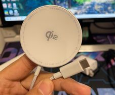 Portable wireless charger