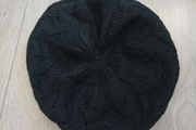 Black knit beret