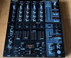 Behringer DJX900USB 5-Channel DJ Mixer