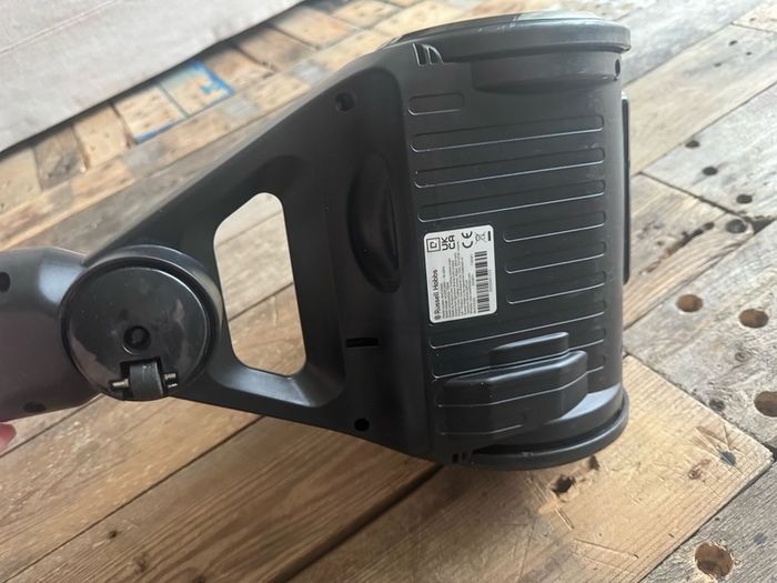 Russell Hobbs Vacuum Cleaner
