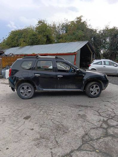 Breaking Dacia duster 2015