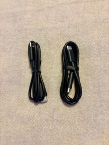USB C to USB C cable x2