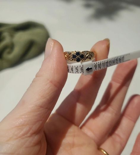 Vintage 9ct Yellow Gold Gypsy Ring