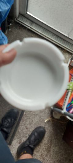 Carrolls no1 ashtray,nice condition,,price includes post to anywhere in ireland,collectors item ,with smoking ban..sold as seen.