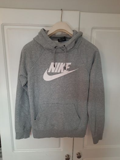 womens nike hoodie