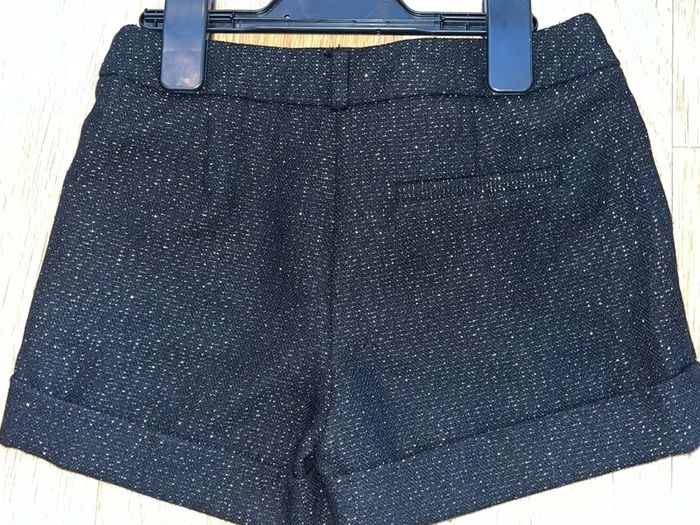 Dunnes Girl Occasion Glitter Shorts age 6 (21" waist)