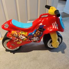 Ride-on motorcycle