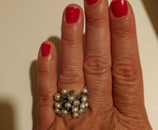 silver ring with pearls