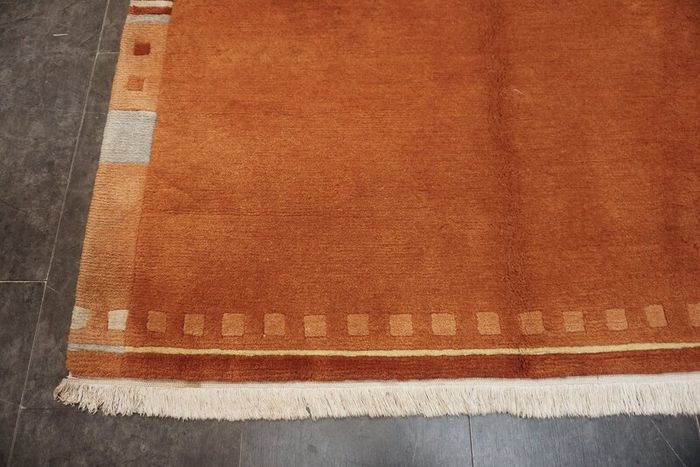 P.ersian Nepal Rug Burnt Umber 2x1..43m (NEP24)