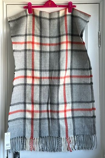 Large tartan scarf