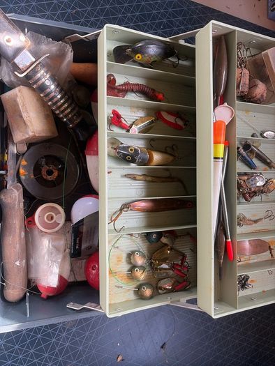 Vintage fishing rods & gear
