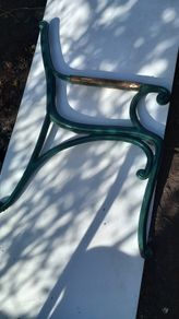 garden bench legs