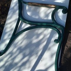 garden bench legs