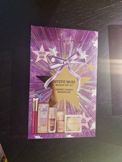 Makeup gift set