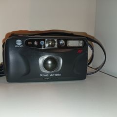 Minolta Riva AF35c 35mm Film Point and Shoot Camera Black Tested good condition