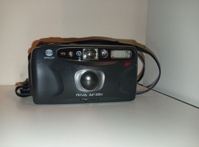 Minolta Riva AF35c 35mm Film Point and Shoot Camera Black Tested good condition