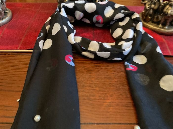 Samoon. FURTHER REDUCED.   Scarf In Black With White Polka Dots And A Littlle  Blue and Pink Also , With Decorative Pearls At The End